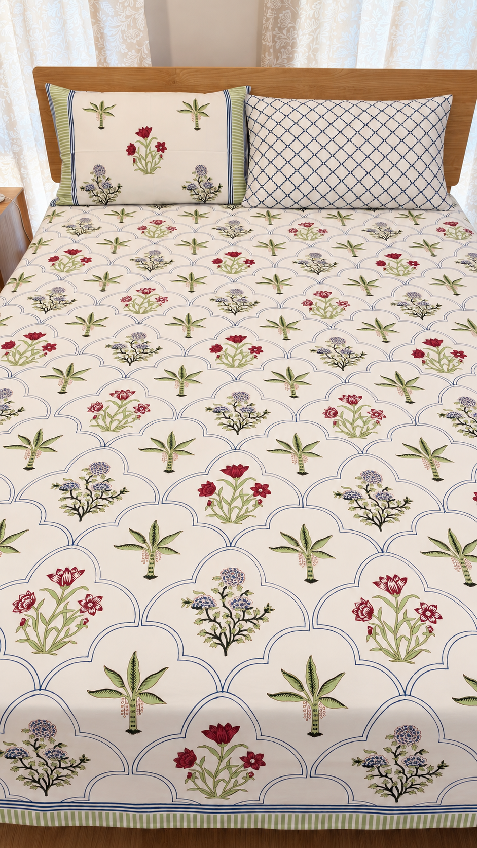 Palm Courtyard Fitted Sheet Set (Queen)